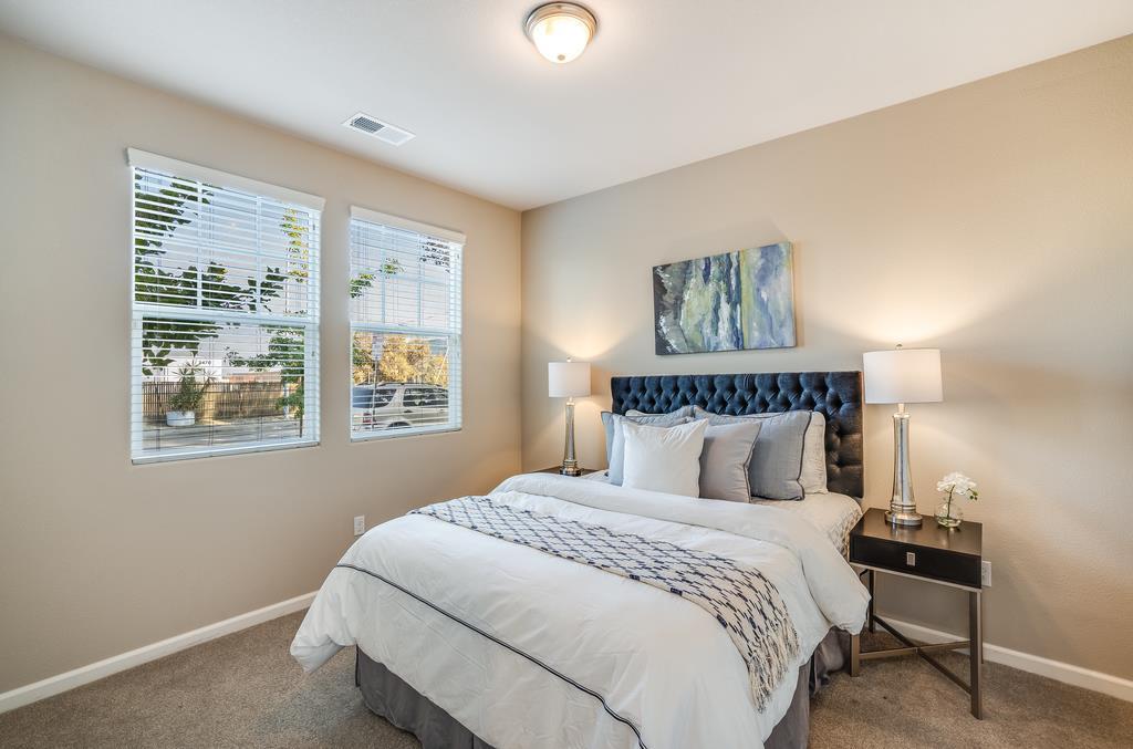 Furnished Room Available 8/1/23 in 2016 Built House in East Palo Alto: $1788 Per Month